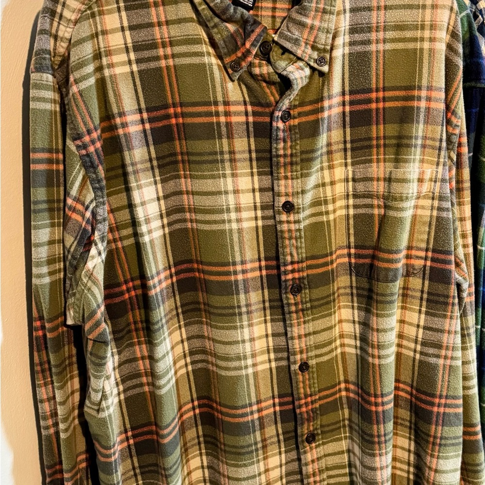 Lands’ End Plaid Olive, Tan, and Rust Men's Flannel Shirt